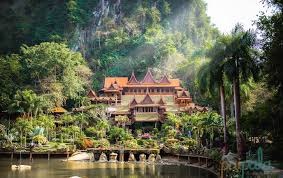 Wat Khao Tham